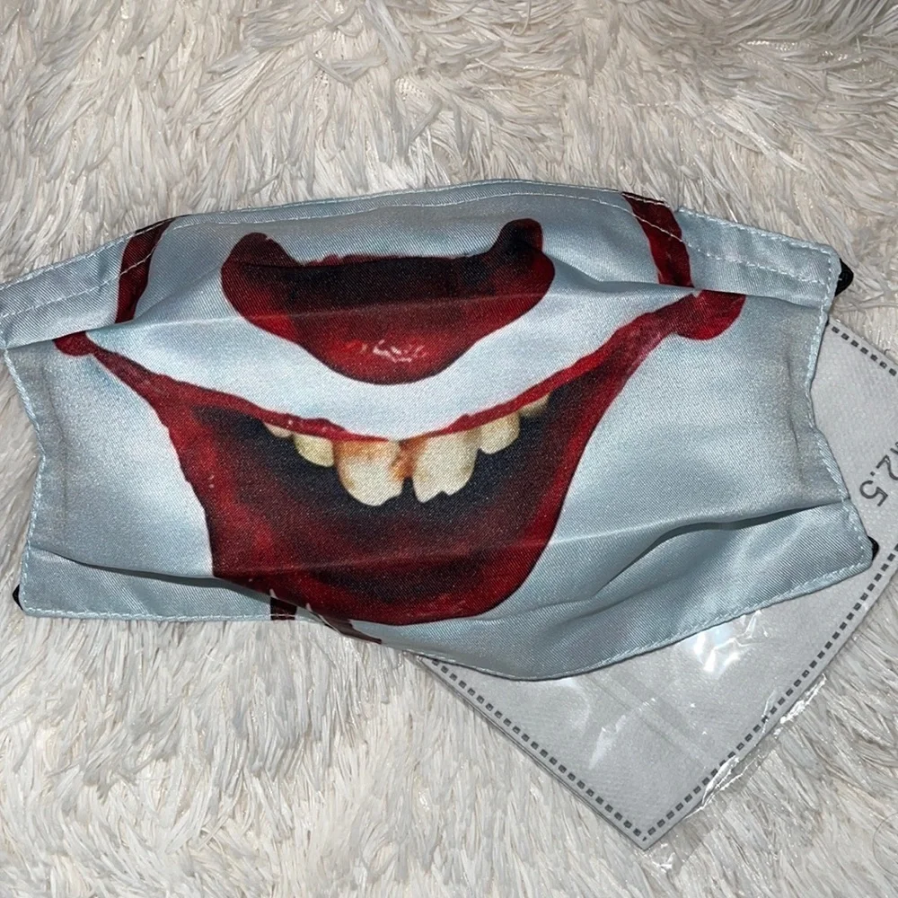 New evil clown face mask
